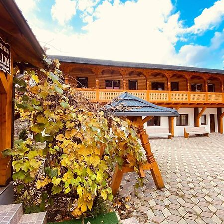 Pensiunea Malinul Birsana Bagian luar foto